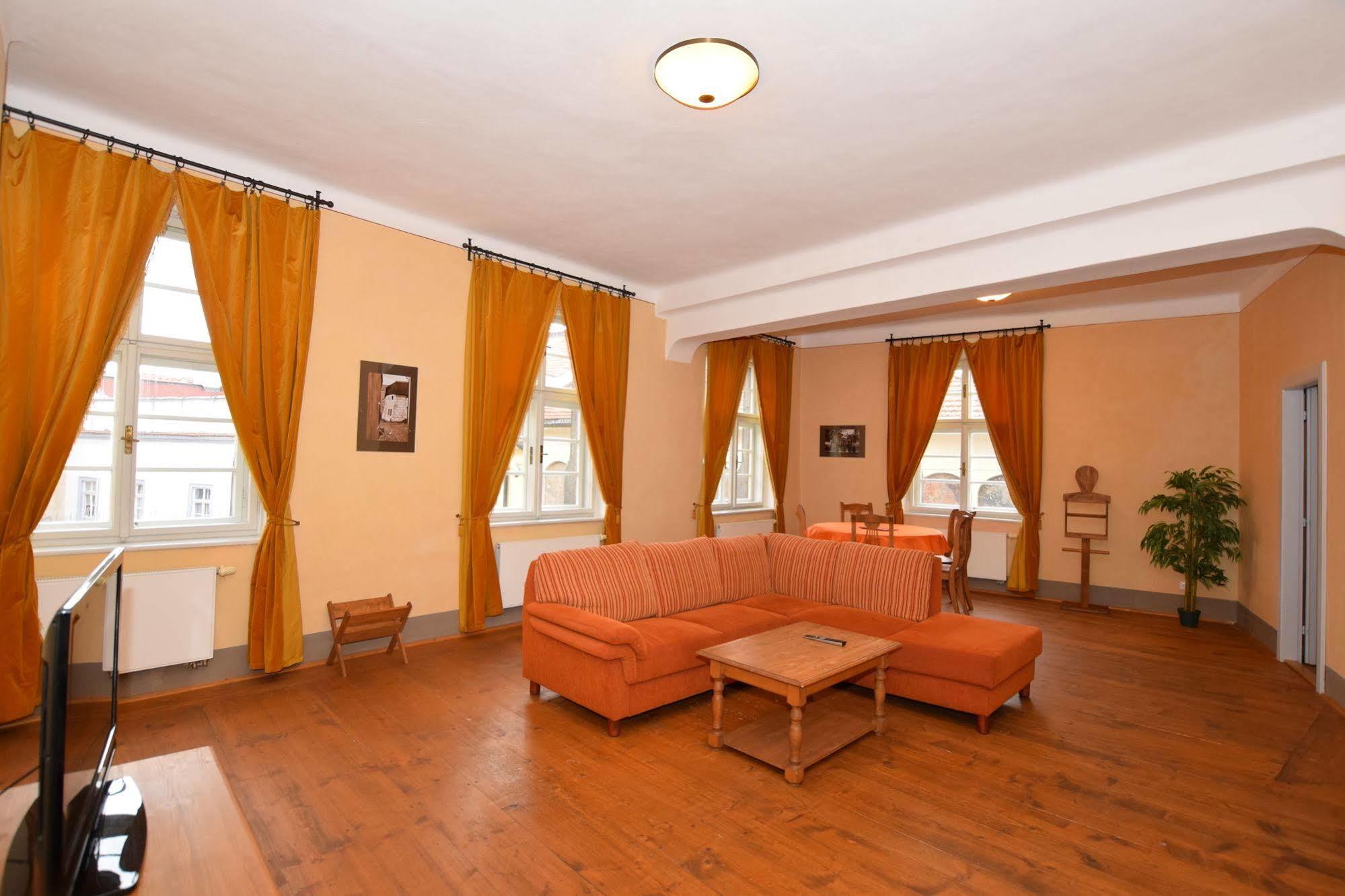 Pension Zamecka Apartma - Castle Apartments Český Krumlov Kültér fotó